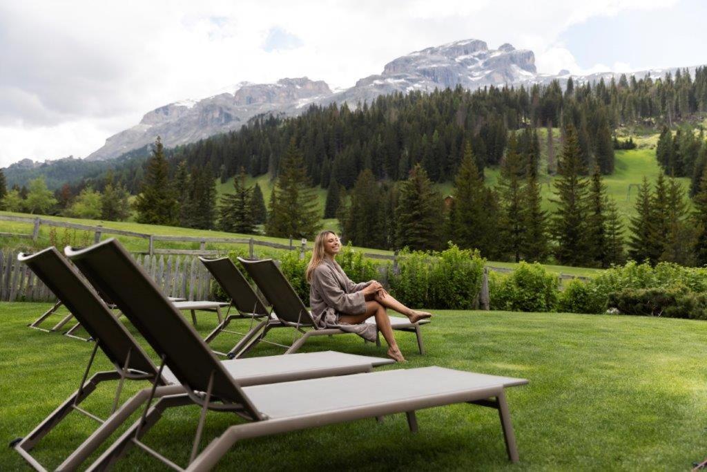 Hotel Costes Corvara In Badia Exterior photo
